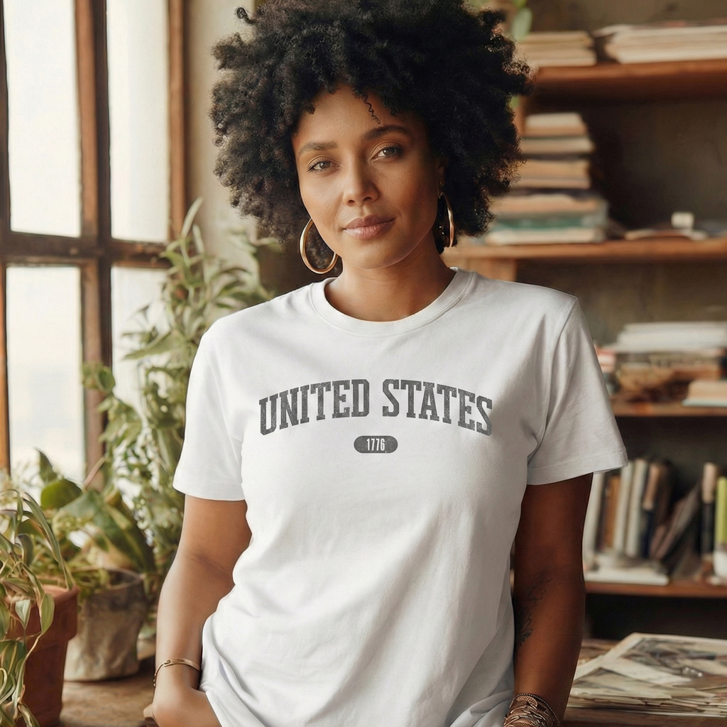 United States 1776 Vintage Collegiate Premium T-Shirt – Gray Graphic – Neutrals
