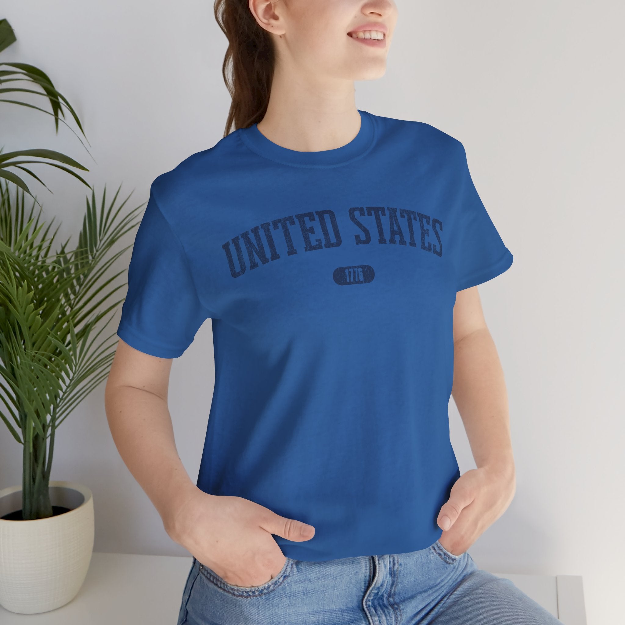 United States 1776 Vintage Collegiate T-Shirt – Navy Graphic – Colorful